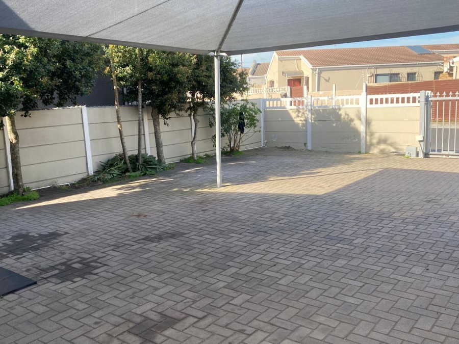 3 Bedroom Property for Sale in Summer Greens Western Cape
